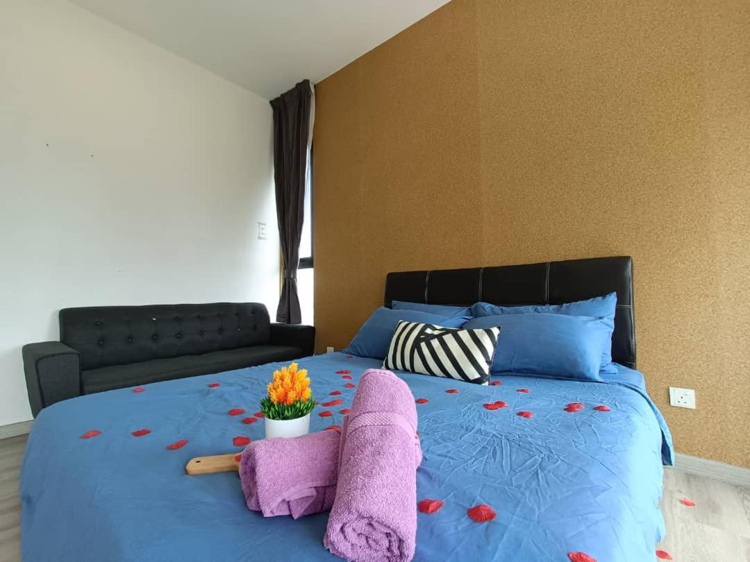 Southkey Mosaic By Antlerzone Johor Bahru